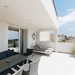 Residence Apt. 2, Marghareta