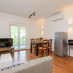 Peninsula Apartment