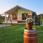 Kuca Za Odmor Neli