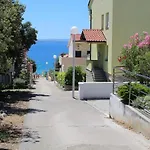 Cozy Apartment In Zadar -Kozino, With Sea Views