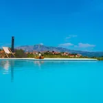 Luxury Hidden Oasis - Greca