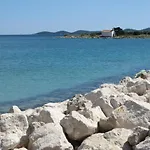 Sweet Sea Apartments
