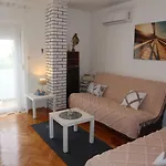 Apartment Lucia - Zad116 By Interhome