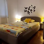 Apartment Karma