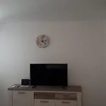 Two Bedroom Apartment Near The Sea