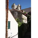 1-Bdrm With Terrace In The Old Town