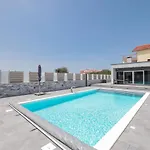 Apartments Nikola With Private Pool