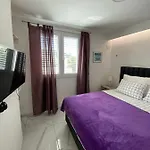 White Sapphire Apartment
