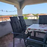 Apartman Kristina Sa Dvije Sobe