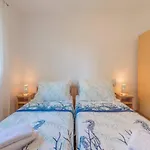 Spacious 2Br Near Beach City Center