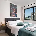 Villa Larimar ****