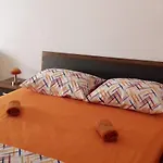 Cozy Spot In Quiet Neighbourhood