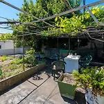 Sea View With Terrace And Garden