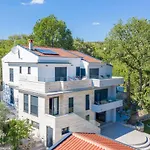 Villa Ruby