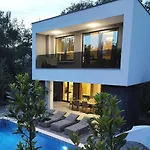 Villa Mara