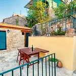 Apartment In Old Stone Villa By Neretva River