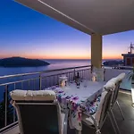 Luxury Apartment Violet Old