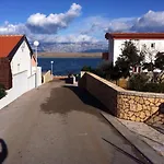 Nico Apartman