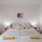 Pag Holiday Home & Terrace