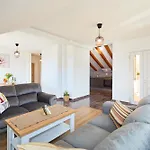 Apartment 2Home