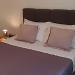 Apartments Lug 2 New And Comfortable With Pool