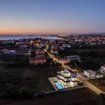 Villa Jomani