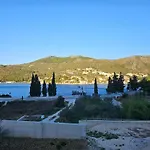 Villa Nave Apartments