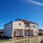 House Iva Luca