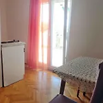 Apartment In Starigrad-Paklenica 6861
