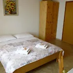 Apartments Seline/Paklenica Riviera 27380