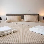 Apartment Victoria II
