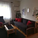Ok Apartment-Cosy And Peaceful Spot With Private Parking
