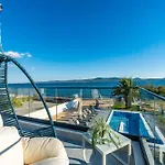 Seaside Luxury Villa With A Swimming Pool Sukosan, Zadar - 22250