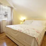 Apartment Kovac Old Town 2