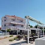 Paradiso, No 3