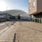 Tres Fenestras Zadar - Private Parking