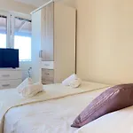 Apartments Mira