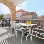 Apartment Vienna With Jacuzzi