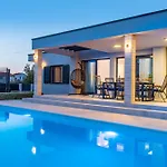 Villa Lorena Dalmacija Zadarvillas