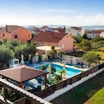 Villa Dalmatina Zadar Mit Pool