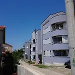 Apartman Petra
