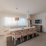 Luxury Villa With Swimming Pool And Terrace