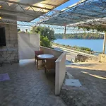 Violic Apartments