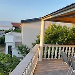 Apartment Plavo Sidro