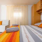 Apartments Nevenka Vir