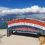 Spacious House In Lukoran With Sea View