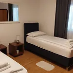 Holiday Retreat Apartment - Zadar