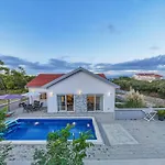 Villa Nicolle Only 50Meters From The Beach - By Ta Leut Agency