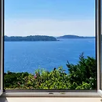 Paula Apartment - Green Home By The Sea