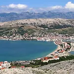 Apartments And Rooms By The Sea Pag - 3152